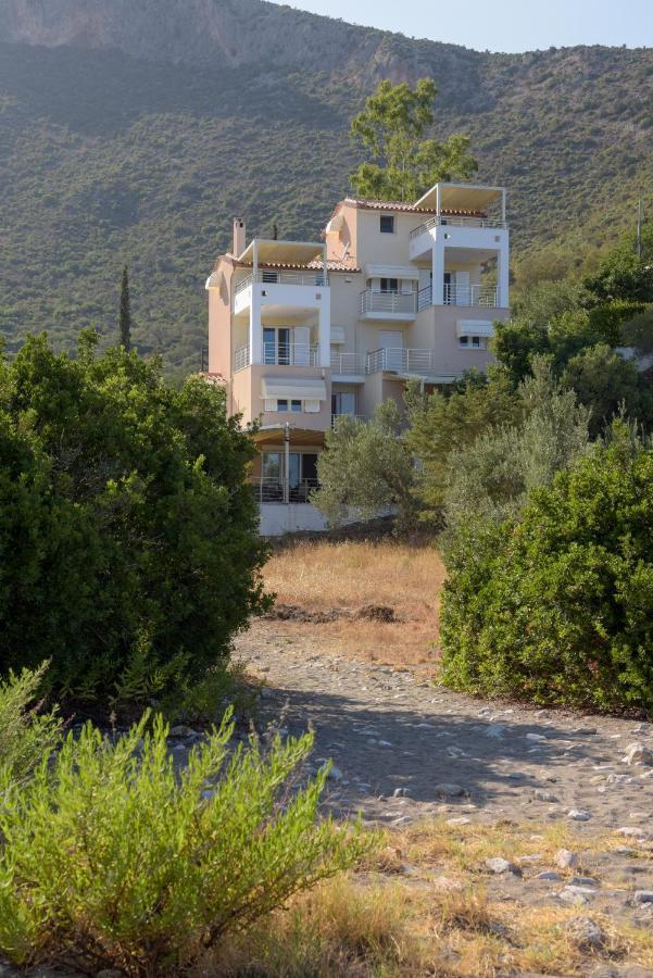 Nikole'S Villas Luxury 180M2 Tirós Exteriör bild