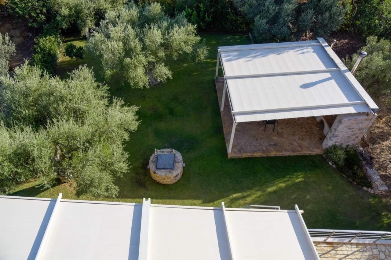 Nikole'S Villas Luxury 180M2 Tirós Exteriör bild