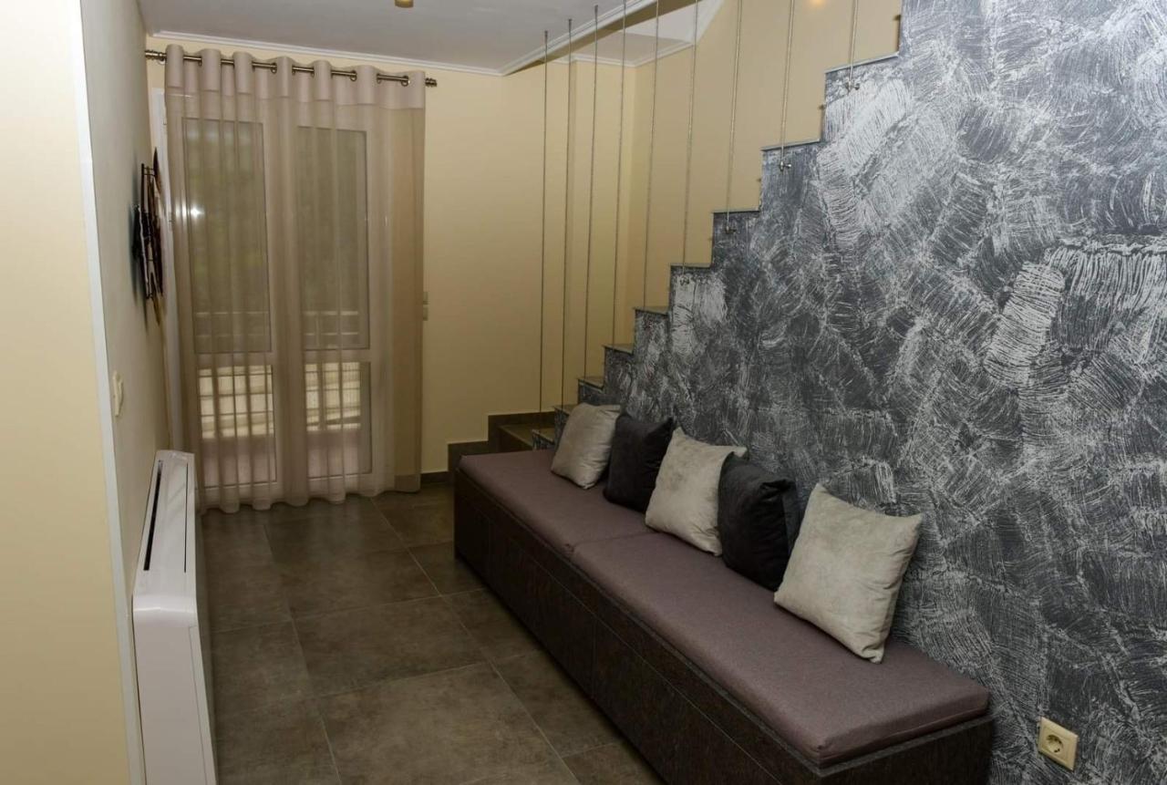 Nikole'S Villas Luxury 180M2 Tirós Exteriör bild