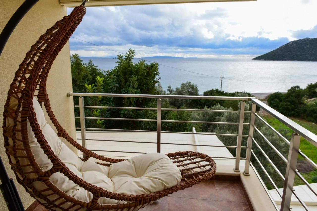 Nikole'S Villas Luxury 180M2 Tirós Exteriör bild