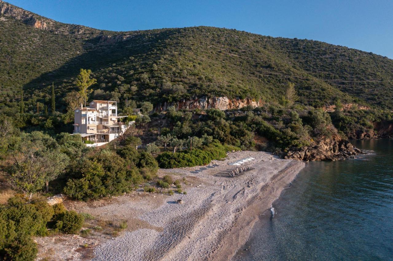 Nikole'S Villas Luxury 180M2 Tirós Exteriör bild